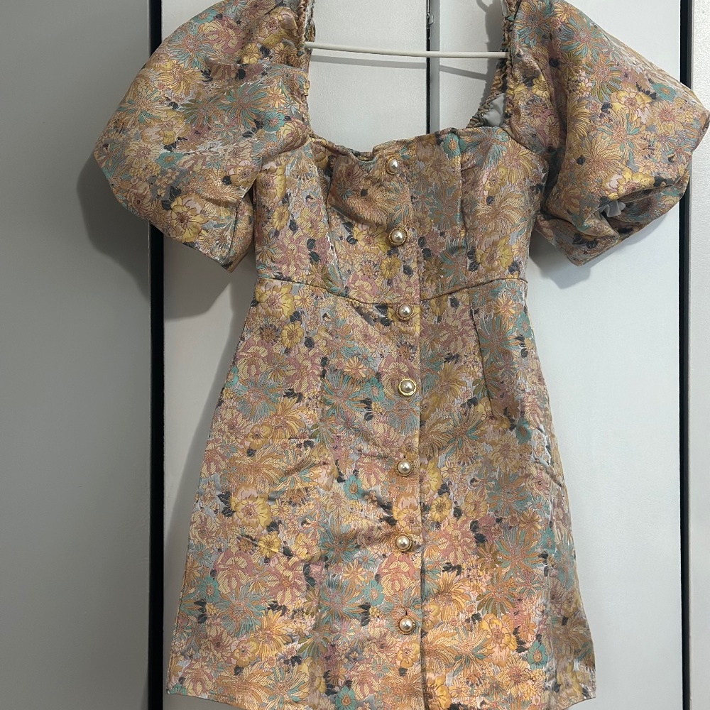 Women dress